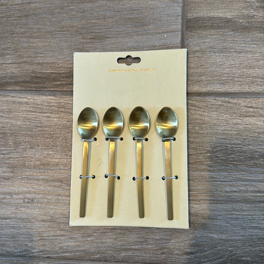 New 4 Piece Cocktail Spoon Set Color Gold